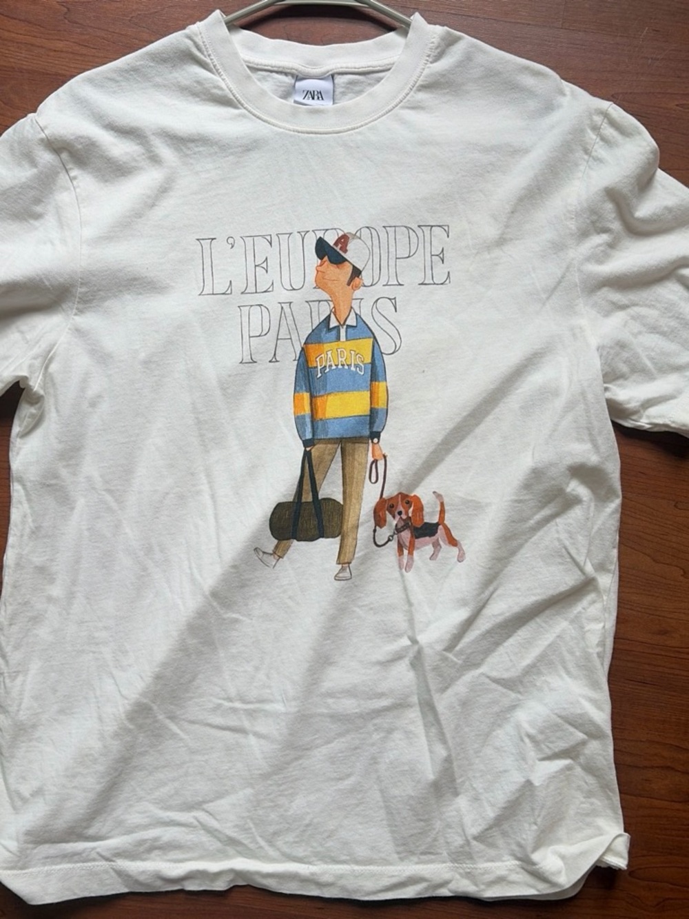 Zara Cream 'L'Europe Paris' Dog Graphic Tee - Yellow & Blue